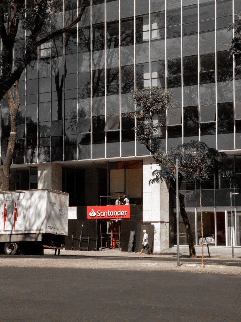 Modern facade of Santander Bank in Belo Horizonte, showcasing urban architecture.